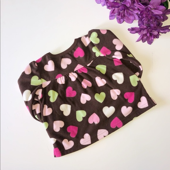 NEW CHILD OF MINE BY CARTER’S 12 MONTH HEART SWEAT - Picture 6 of 6